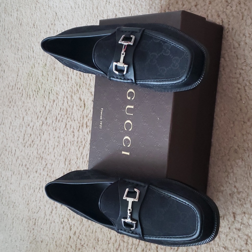 Gucci Nero Horsebit loafers